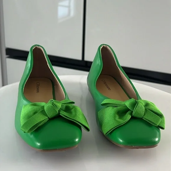 C.Paravano Kelley Green Bowknot Soft Leather Square Toe Flats Size 7 New - Picture 3 of 15